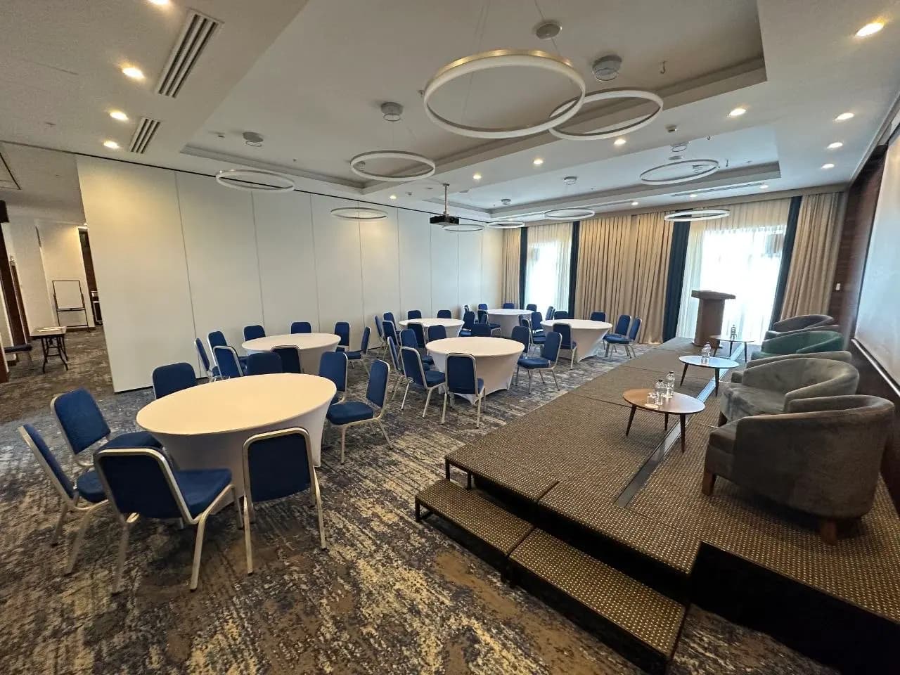 Conference hall (CB70) 3