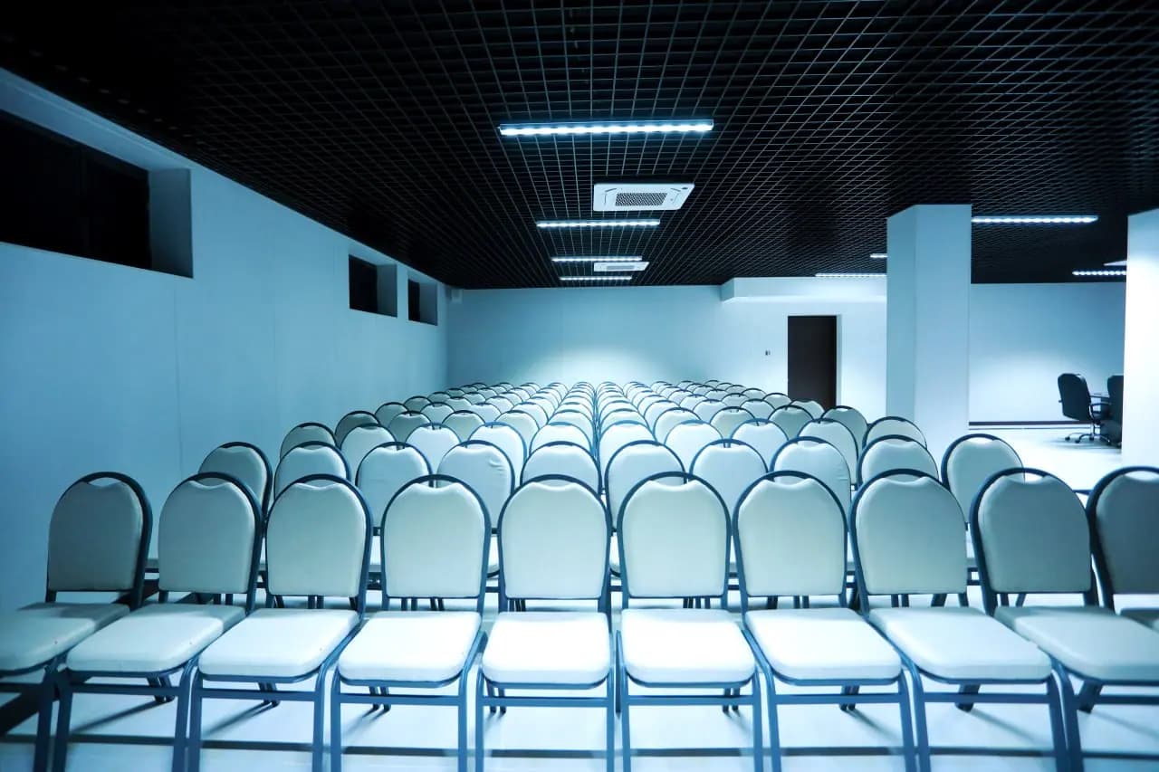 Conference Hall Nukus (RN125) 2