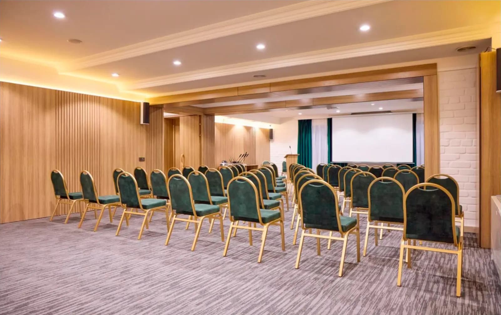 Conference Hall (PG70) 1