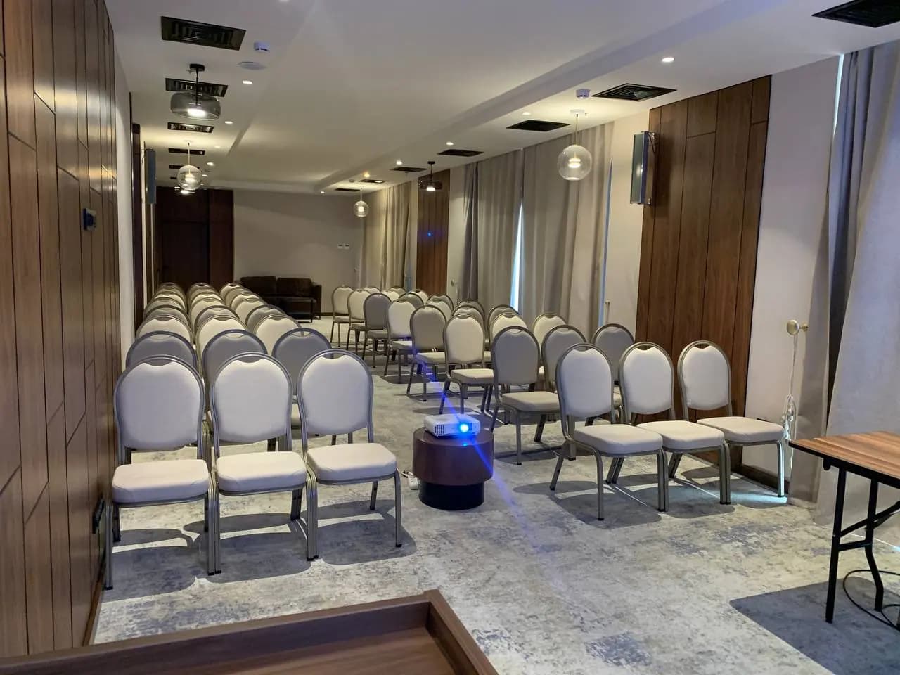 Shakhrisabz Conference Hall (AF60) 2