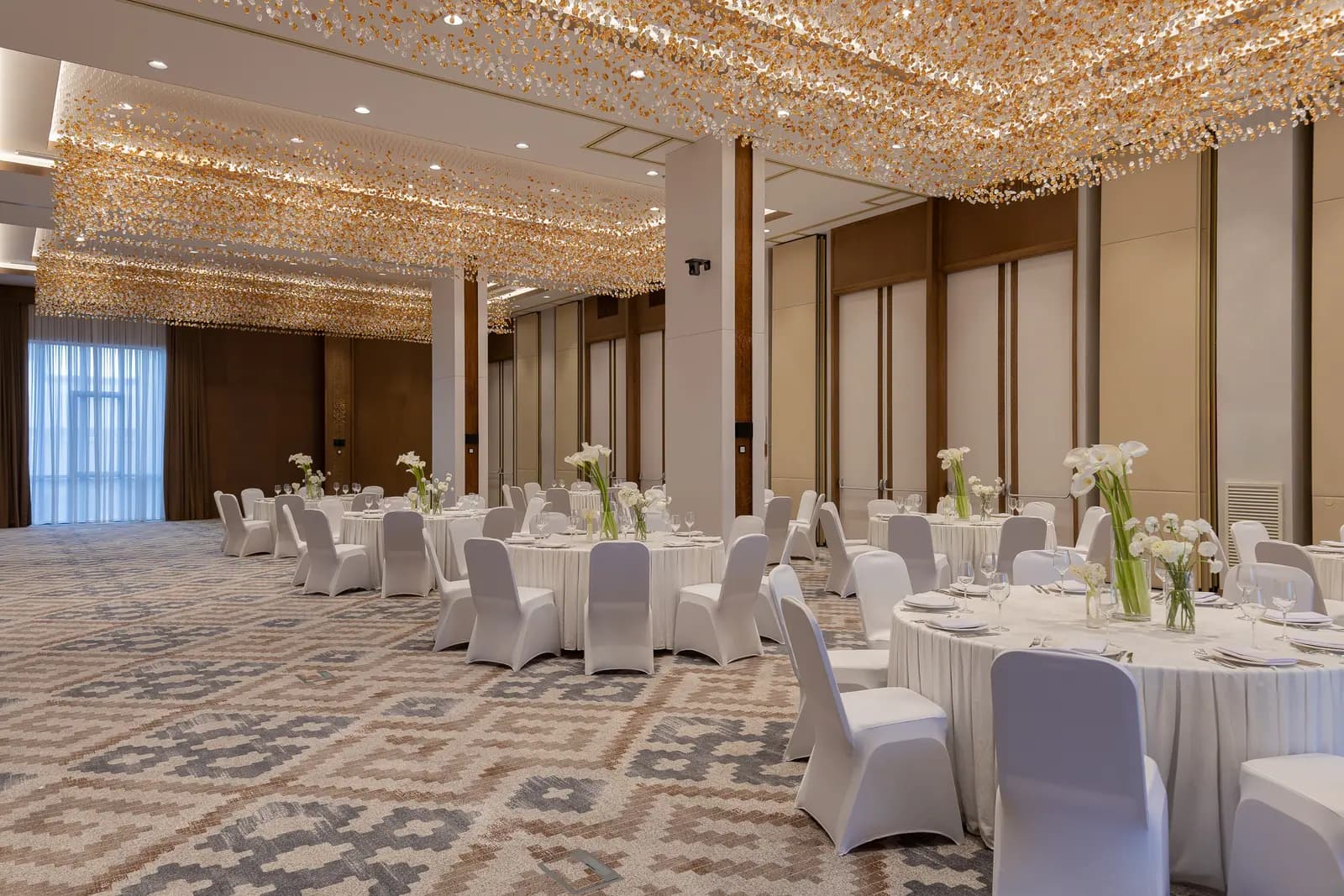 Conference Hall (DTGB300) 6