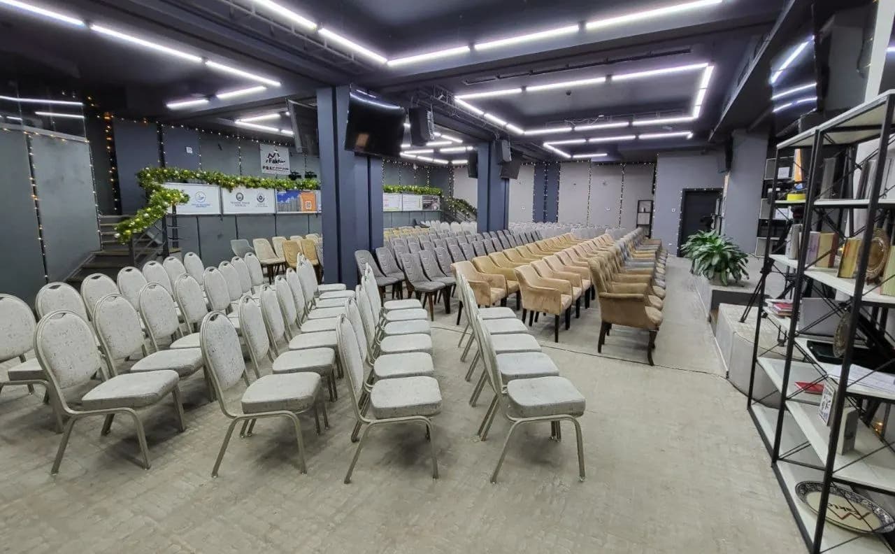 Conference Hall (MF200) 2