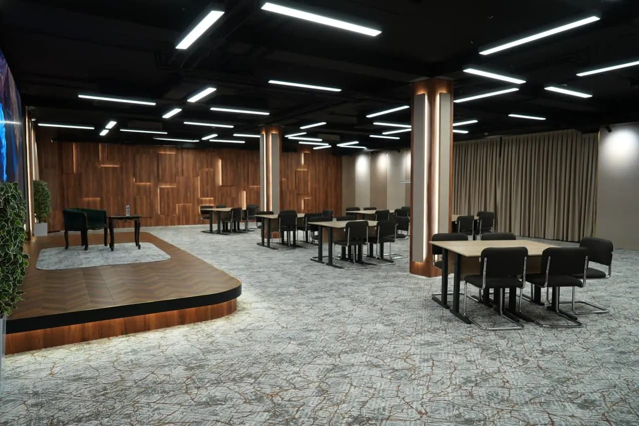 Event Zone VIP (EM200) 1