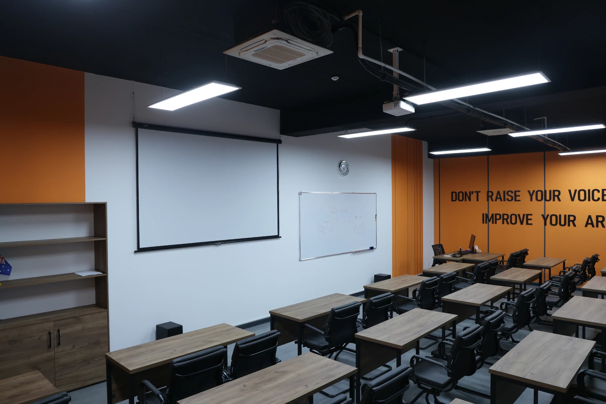 Classroom (EM30) 1
